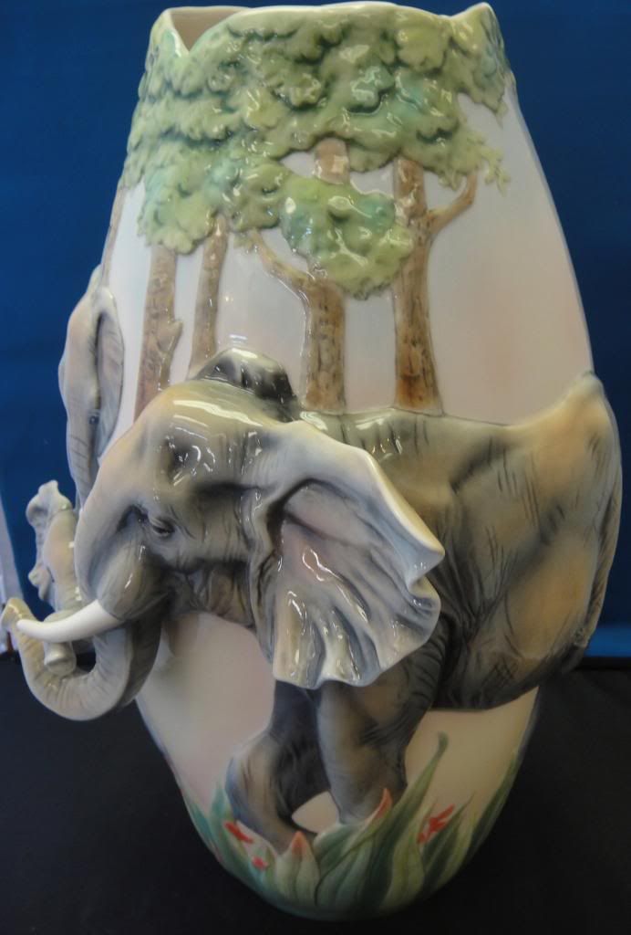 Franz "Elephant Family Fun" Sculptured Porcelain Vase Box & Paperwork