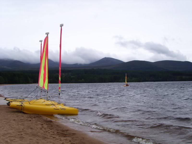 IMAGE: http://i134.photobucket.com/albums/q84/coolershaka/Scottish%20Highlands%20August%202007/LochMorlich-red-1.jpg