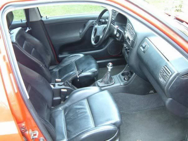 http://i134.photobucket.com/albums/q84/slidewaysRPS13/1994%20VW%20Golf/6.jpg