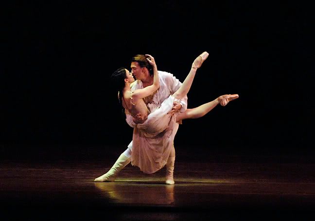 Image hotlink - 'http://i134.photobucket.com/albums/q87/Rosellaballet/Ballet%20Dancers/Alessandra%20Ferri/AlessandraFerriManon3.jpg' Image hotlink - 'http://i134.photobucket.com/albums/q87/Rosellaballet/Ballet%20Dancers/Alessandra%20Ferri/AlessandraFerriManon3.jpg'