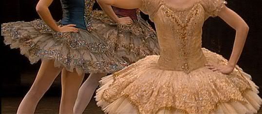Image hotlink - 'http://i134.photobucket.com/albums/q87/Rosellaballet/Ballets%20and%20Galas/Paquita/Paquita3.jpg' Image hotlink - 'http://i134.photobucket.com/albums/q87/Rosellaballet/Ballets%20and%20Galas/Paquita/Paquita3.jpg'