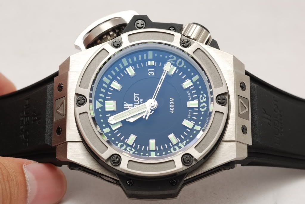 Hublot4000.jpg