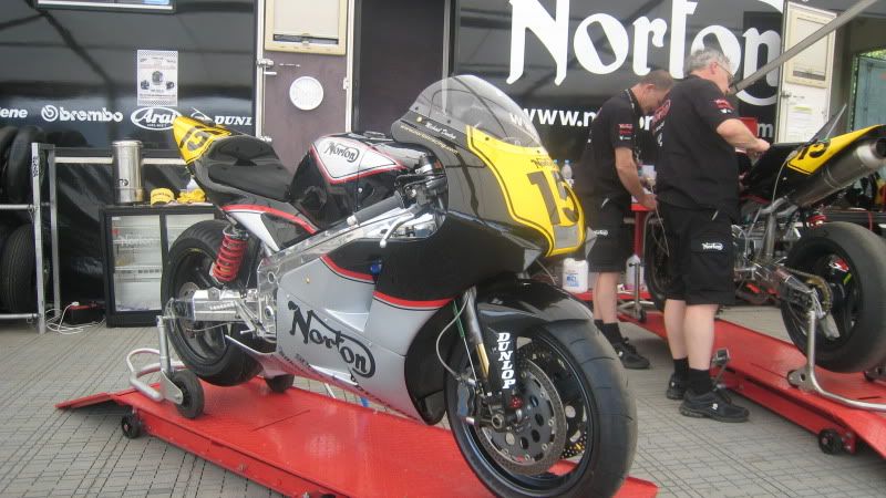 [Image: 100_5250.jpg]