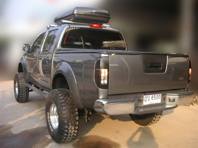 Nissan navara body kit thailand #2