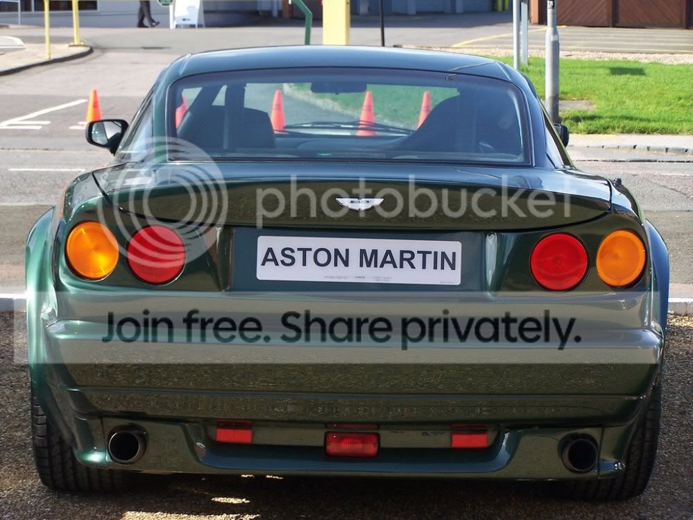aston-martin-031.jpg