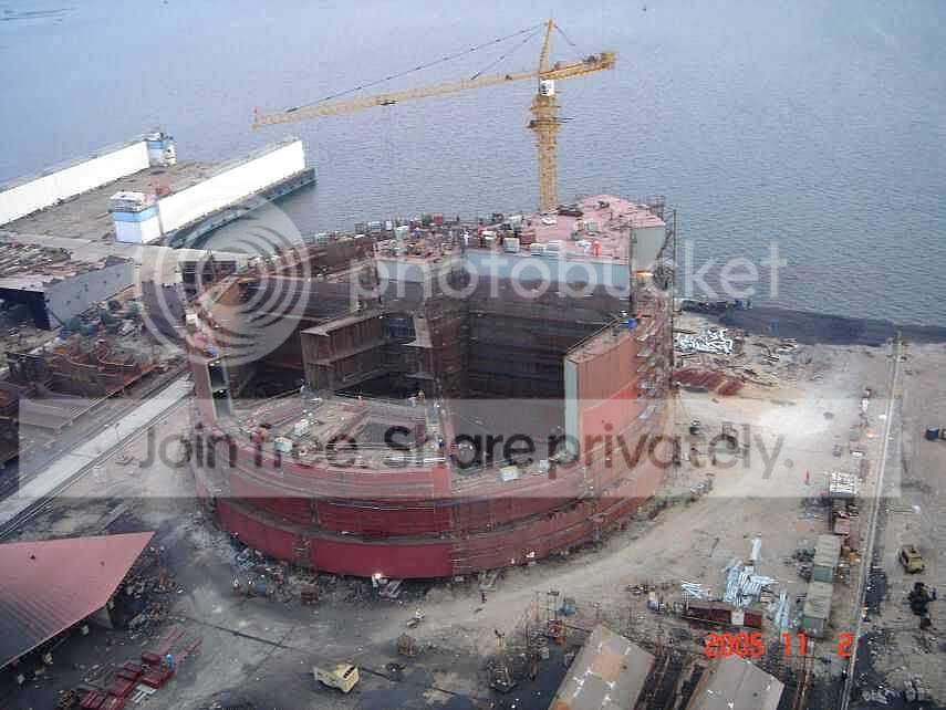 cirular_oil_platform_004.jpg