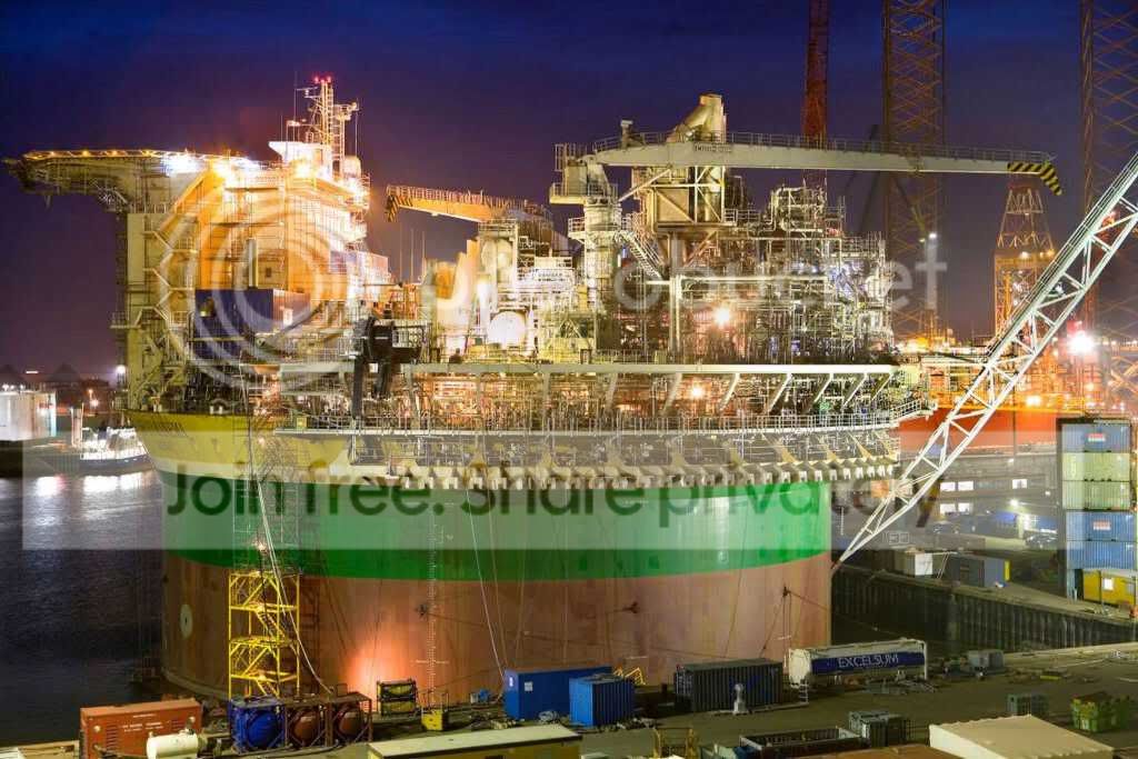 cirular_oil_platform_017.jpg