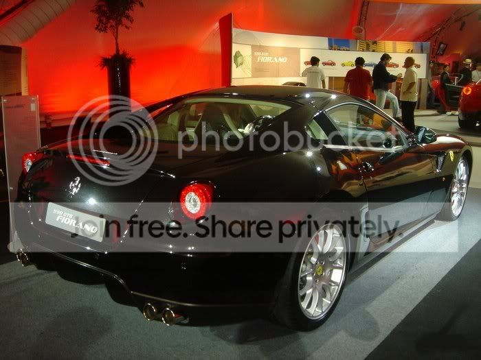 luxury_017.jpg
