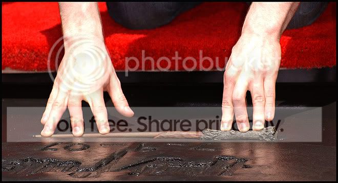 harry-potter-hands-005.jpg