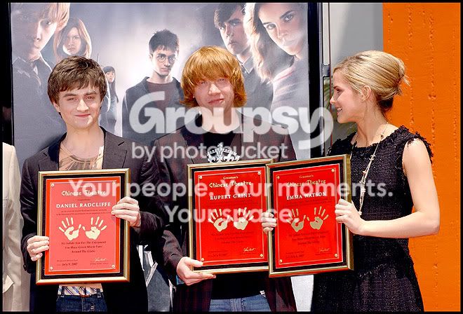 harry-potter-hands-008.jpg