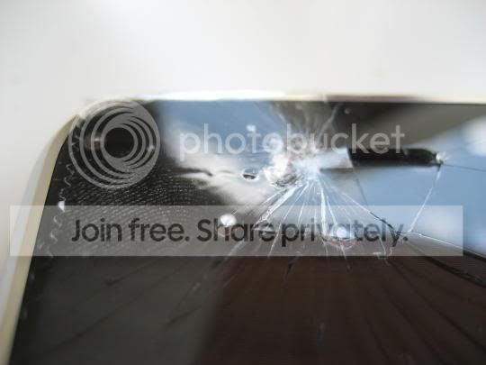 broken-iphone-002.jpg