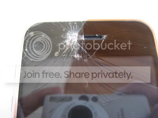broken-iphone-003.jpg