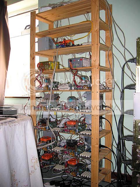 messy_datacenter_004.jpg