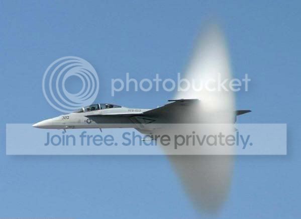 plane_trails_003.jpg