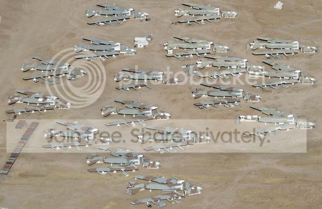 planes_cemetery_011.jpg
