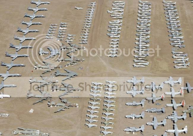 planes_cemetery_012.jpg