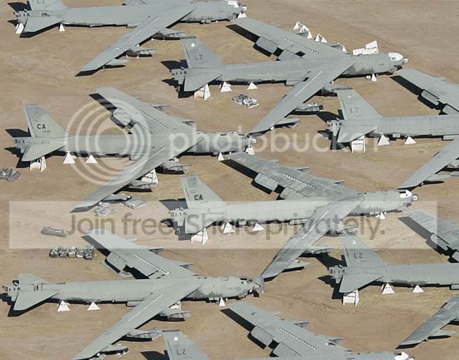 planes_cemetery_013.jpg