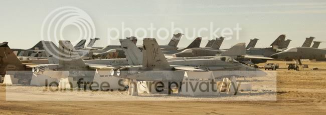 planes_cemetery_018.jpg