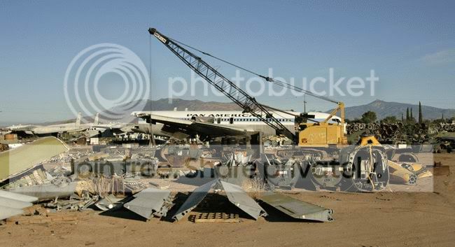 planes_cemetery_022.jpg