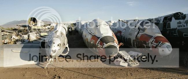 planes_cemetery_024.jpg