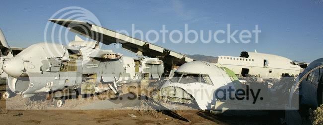 planes_cemetery_025.jpg