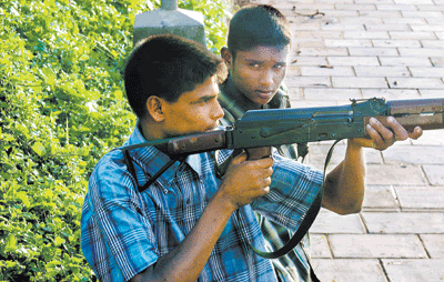 ChildSoldiers32.gif