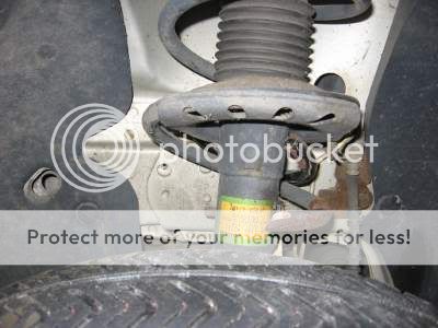 Broken coil spring 2003 ford taurus #9
