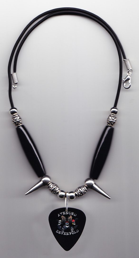 Photo a7xdbnecklace7_zps0a34760e.jpg