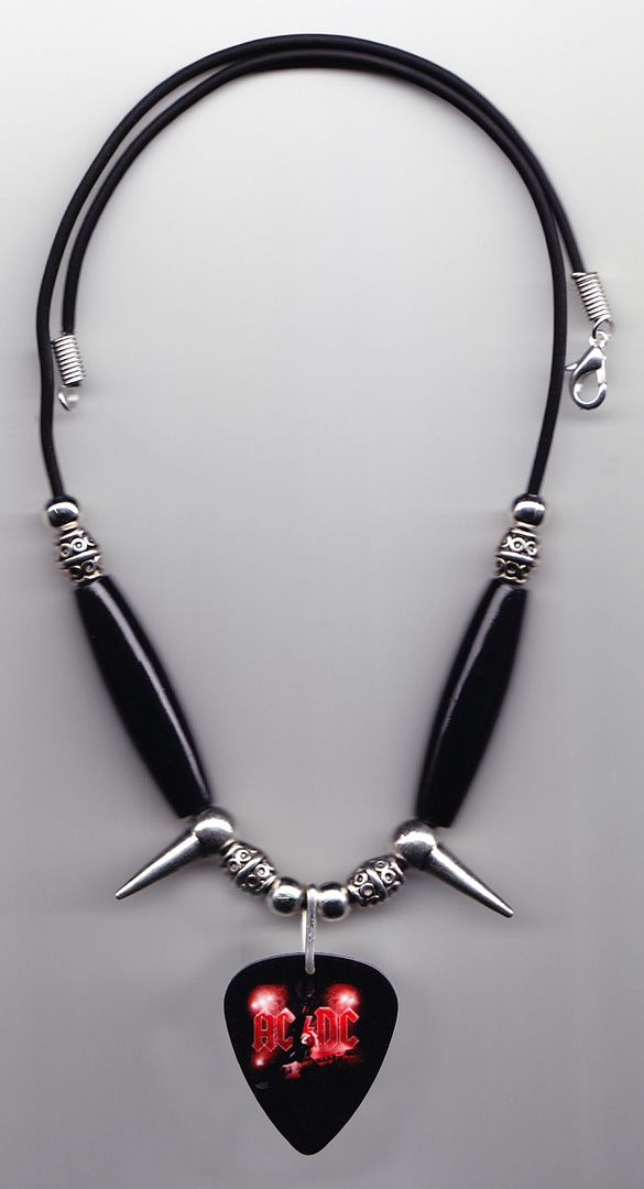 Photo acdcangusphotonecklace_zps2cb1b920.jpg
