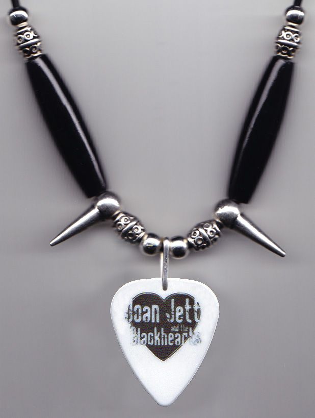  photo Joan Jett Necklace - Closeup_zpszehwnton.jpg